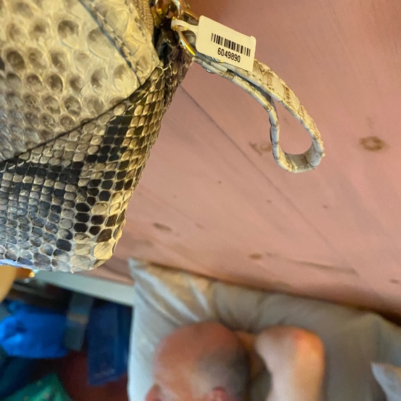 NWOT Genuine Python tote 💫12x11x5 - Picture 4 of 10